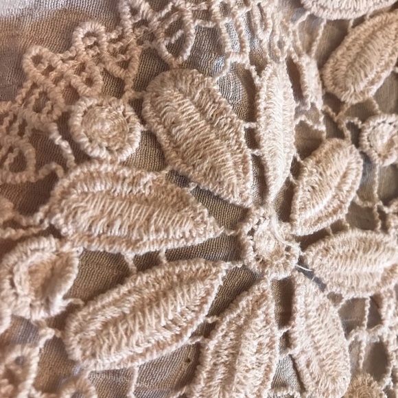 Like New Spense Boho Style Top. Champagne/Linen in Color. - Picture 7 of 10